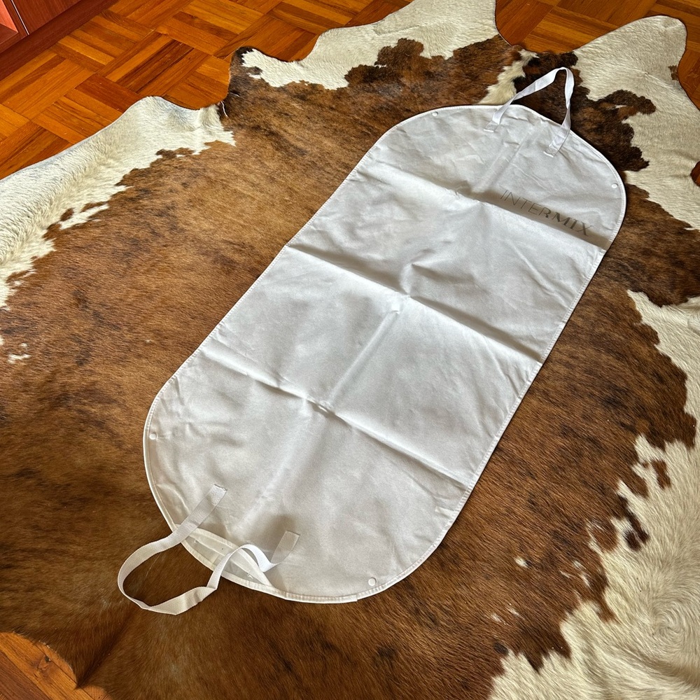 INTERMIX Canvas Garment Bag with two handles 51”.Very good Condition